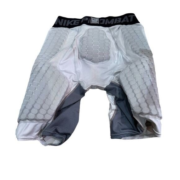 Nike Pro Combat Light Grey Padded Football Short, size M. - Picture 2 of 6